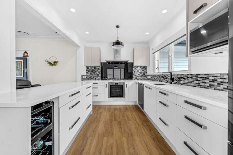 34 Sunrise Avenue Mairangi Bay_13