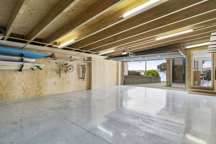 312 Queens Drive Lyall Bay_19