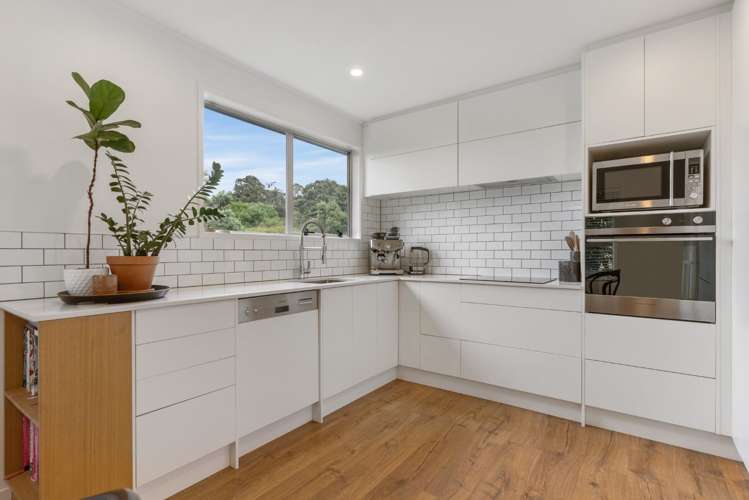 22 Finn Place Totara Vale_0