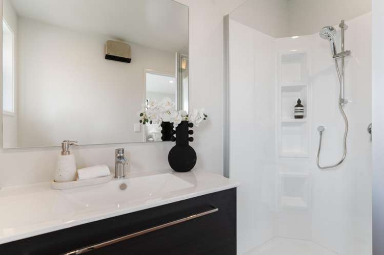 7 Georgina Beyer Way Carterton_10