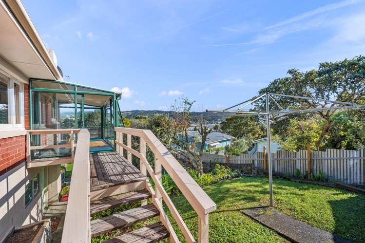 9 Raewyn Street Morningside_17