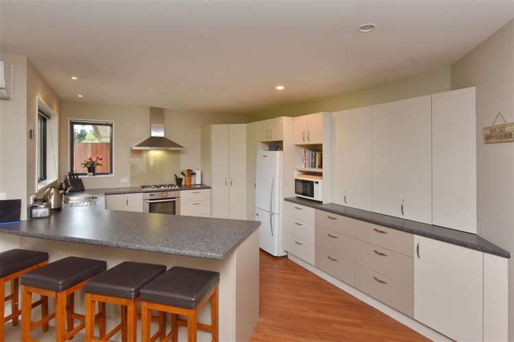 16 John Leith Place Leithfield_4