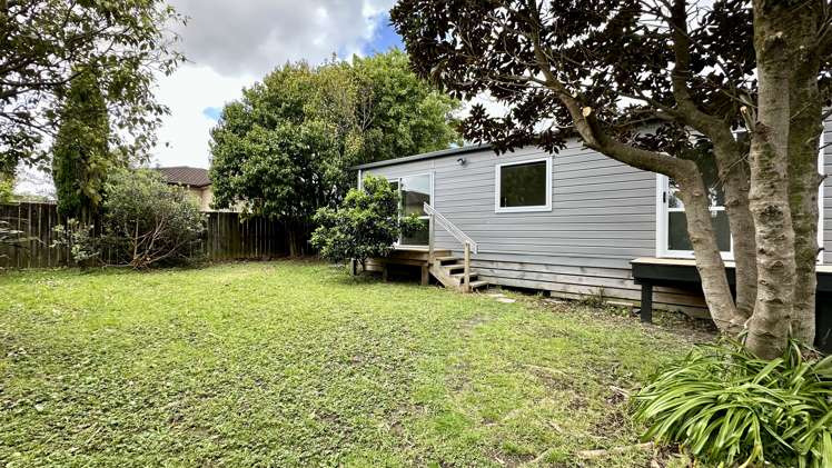 22 Airdrie Road Ranui_11