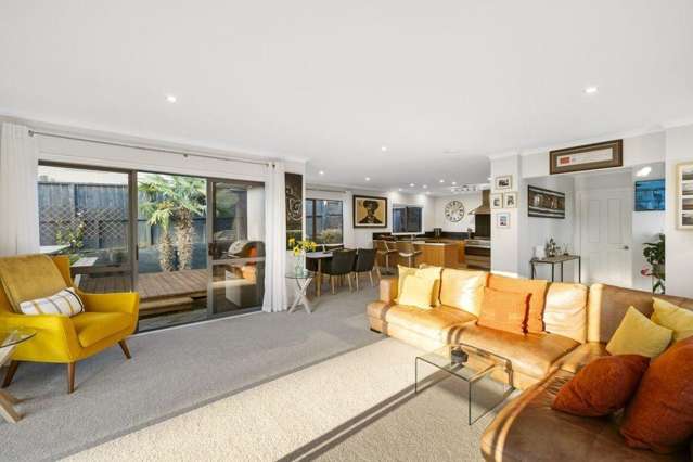13 Edwin Grove 11217_3