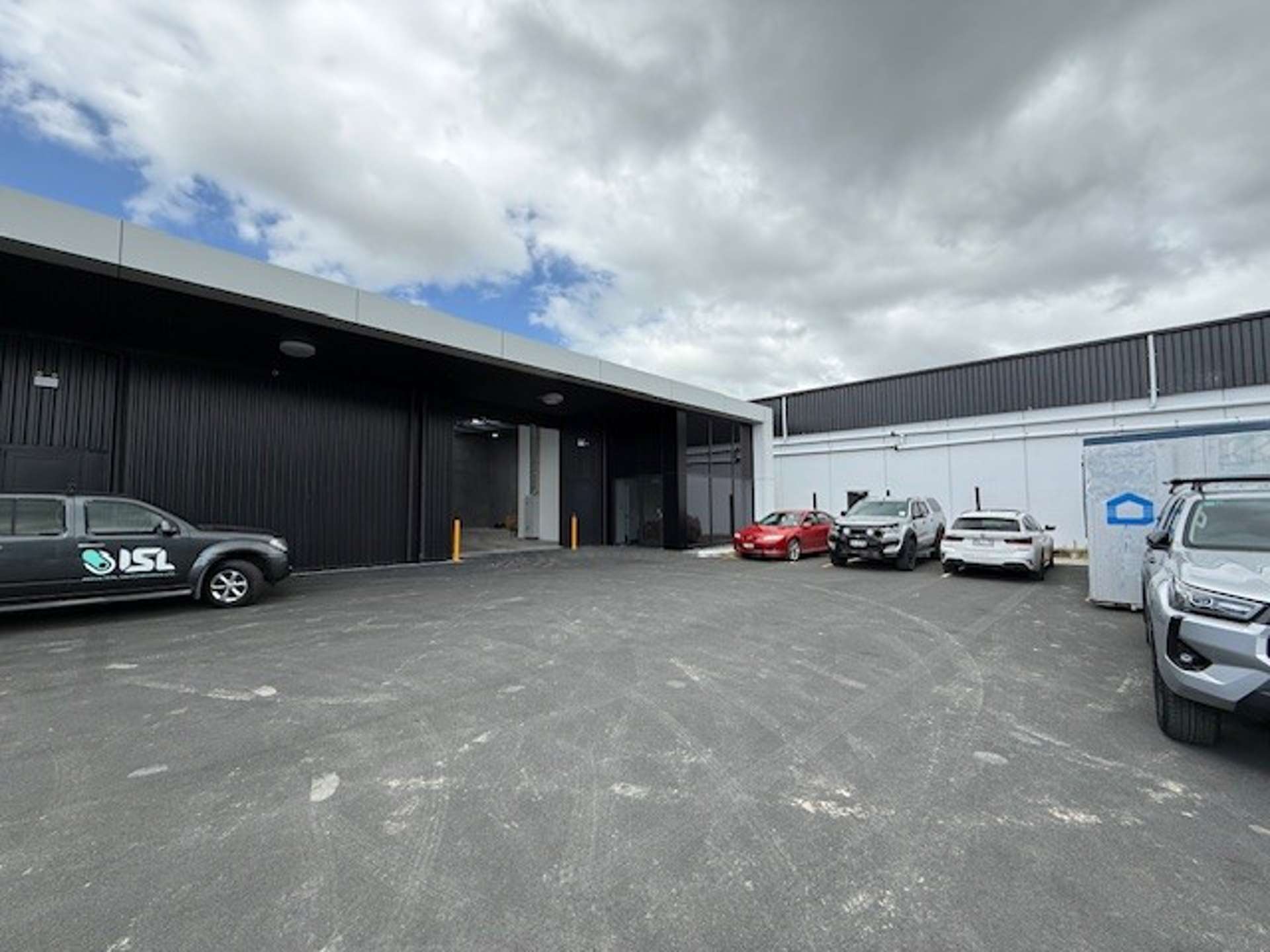 C/18 Earthmover Crescent Te Rapa_0