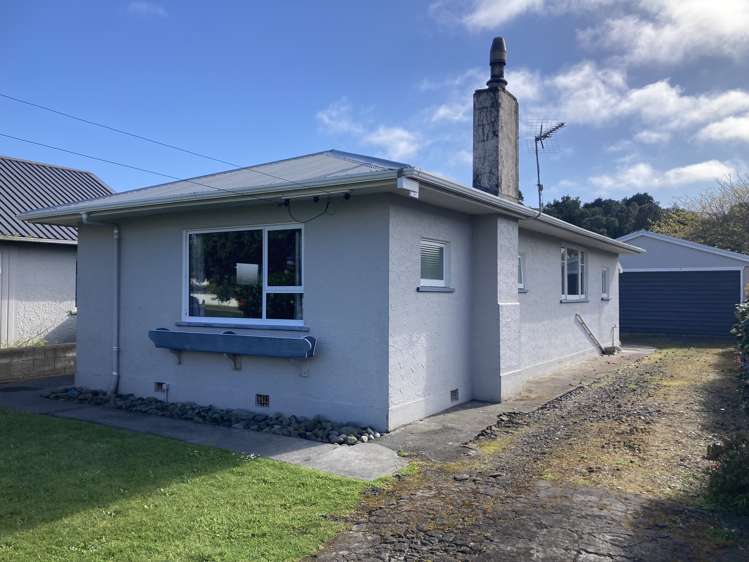 42 Blake Street Waitara_15