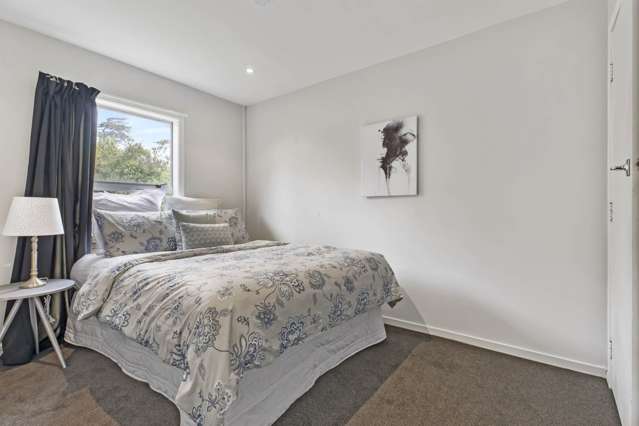 2/1A Oates Road Glen Eden_4