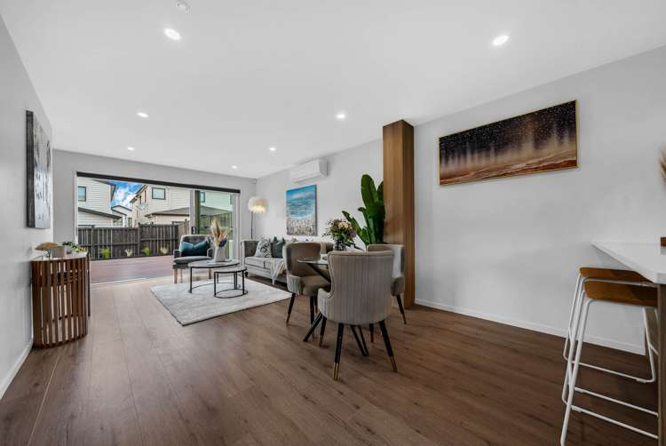 7 Freshland Drive Flat Bush_10