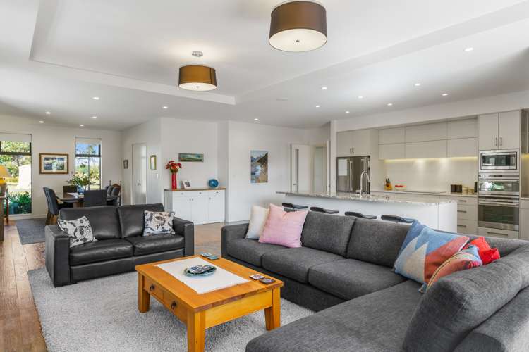 2 Watkins Place Lincoln_7