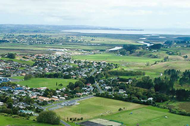 17 Panui Avenue Helensville_3