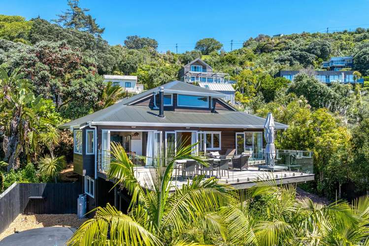 2 Seventh Avenue Onetangi_10