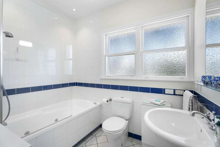 248A Hurstmere Road Takapuna_16