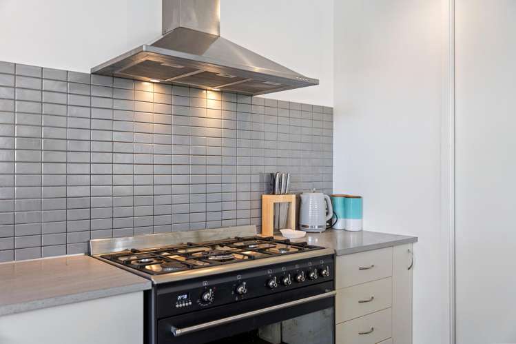 2a Otaihanga Road Paraparaumu Beach_11