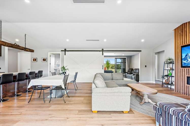 17 Capstone Place Kamo West_22