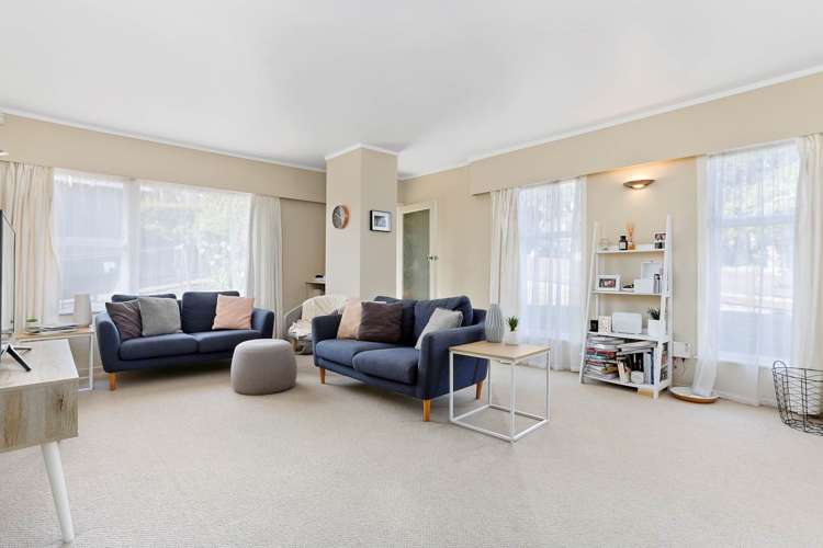 1/15 Bank Street Mount Eden_2