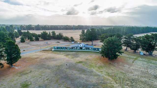 600 Mcleans Island Road Mcleans Island_1