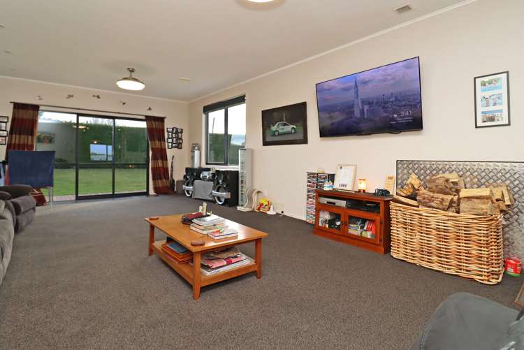 86 Airedale Road Weston_5