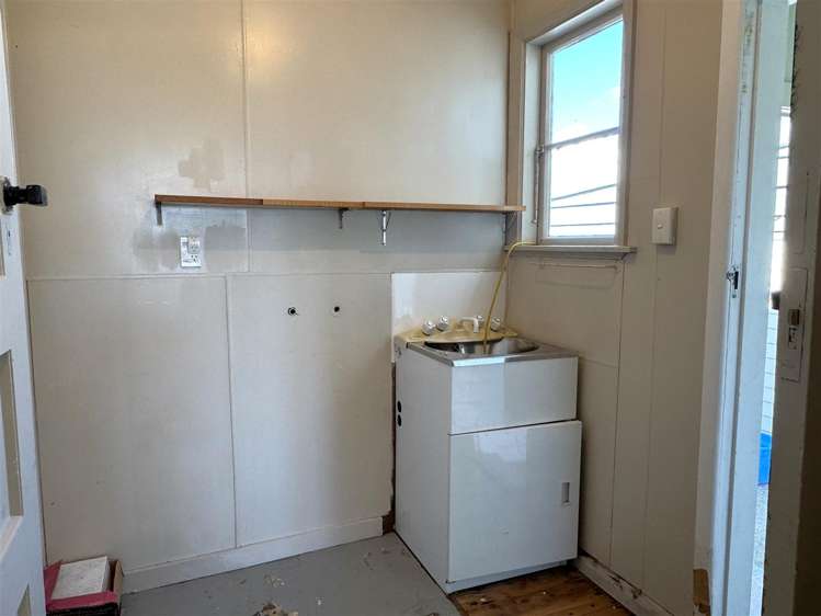 58 Monro Street Cobden_14