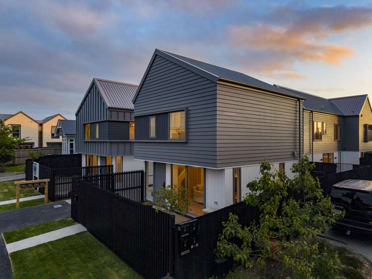 6/16 Hume Street_0