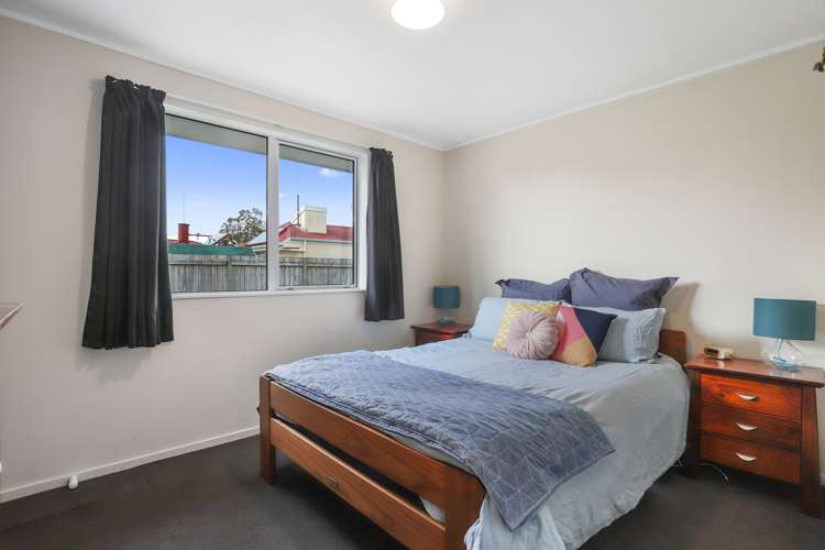 27a Bruce Avenue Glenview_6