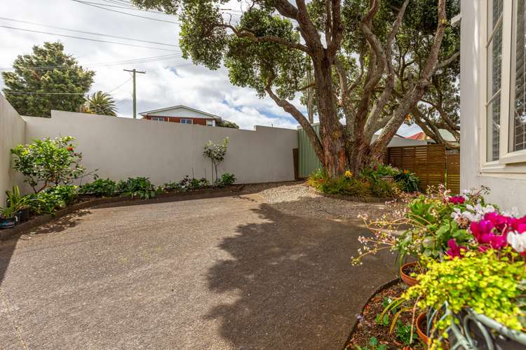 11 Warren Avenue Three Kings_27