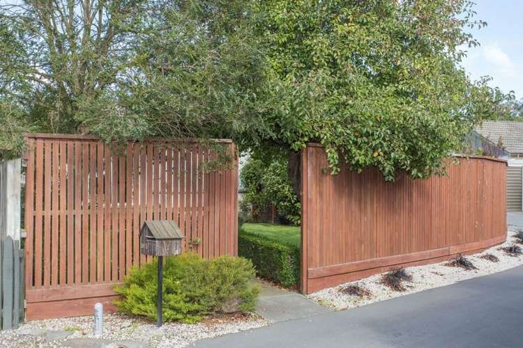 39b Oakley Crescent Hornby_16