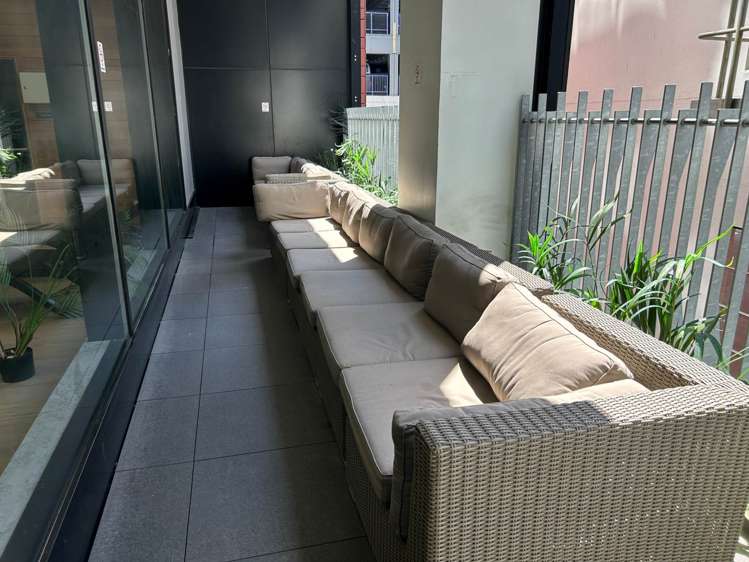 1602/75 Victoria Street West City Centre_21