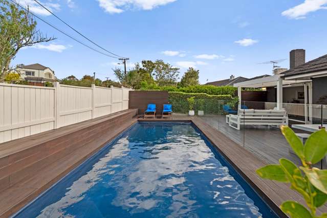 Year-Round Entertaining. Effortless Living