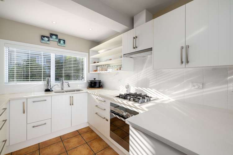 17 James Drive Diamond Harbour_2