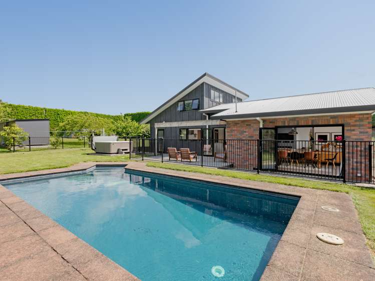 28 Melville Road Kaimai_30