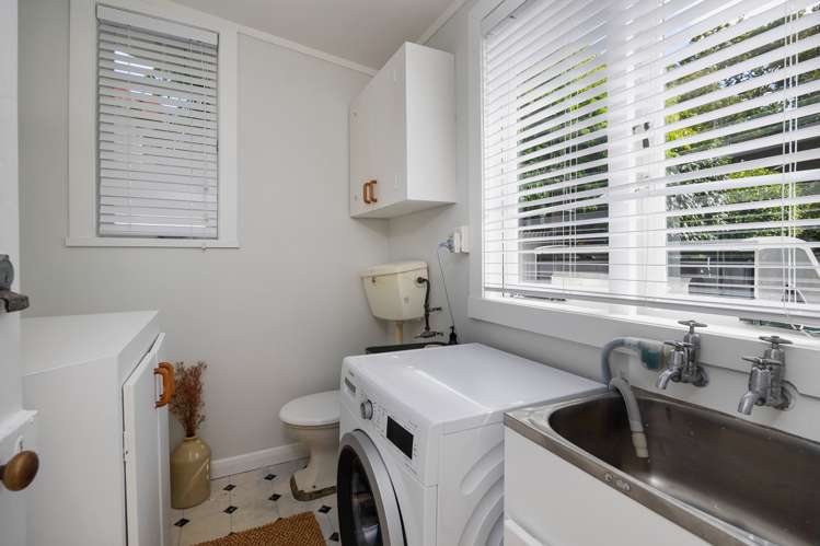 21 Wairere Avenue Mount Albert_19