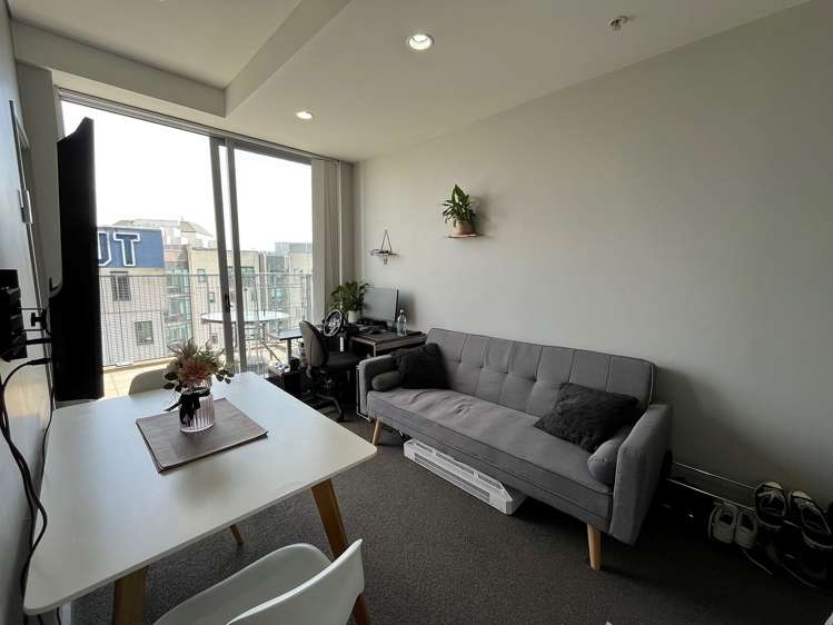 1505/37 Symonds Street Grafton_3