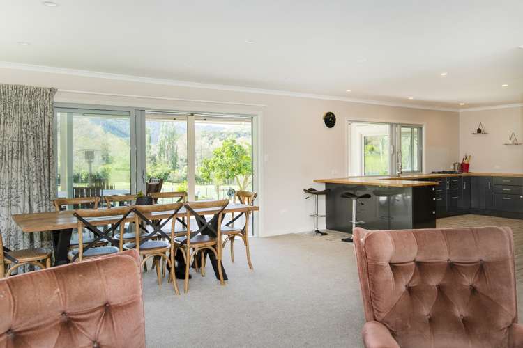 598 Riverside Road Matokitoki_23