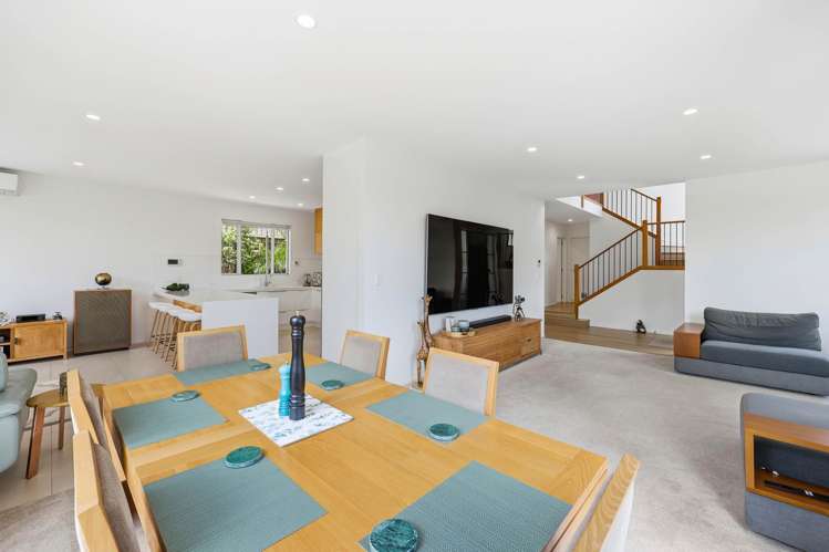 18b Leafield Crescent Henderson_11