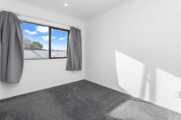 8a Orion Street Papakura_13