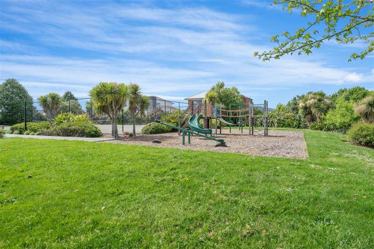 25 Longspur Avenue Wigram_13