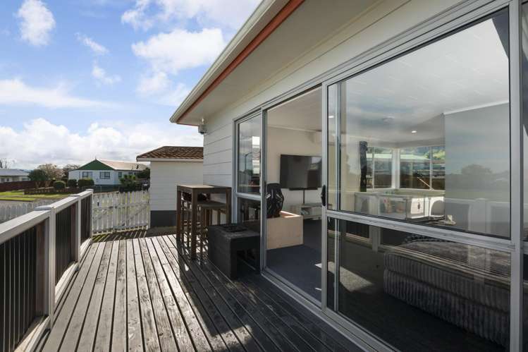 13 Washington Square Paeroa_18