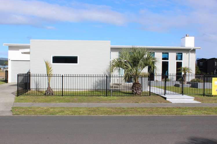 104 The Fairway Matarangi_14