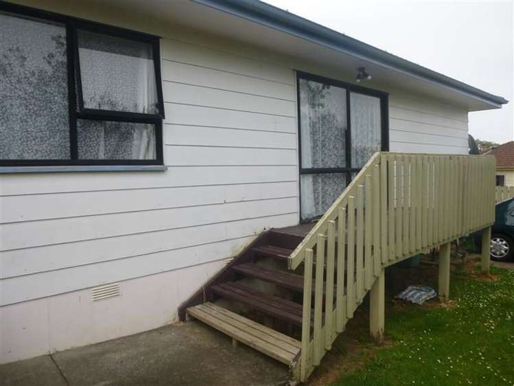 1/13 Rukumoana Place Clendon Park_3