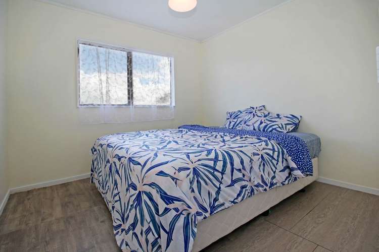 2/24 Kennington Drive Clendon Park_7