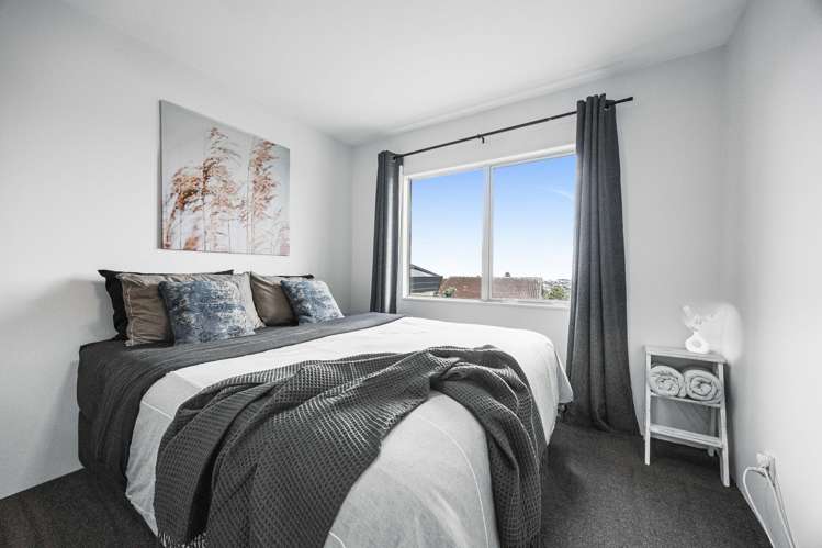 22 Whangaparaoa Road Red Beach_10