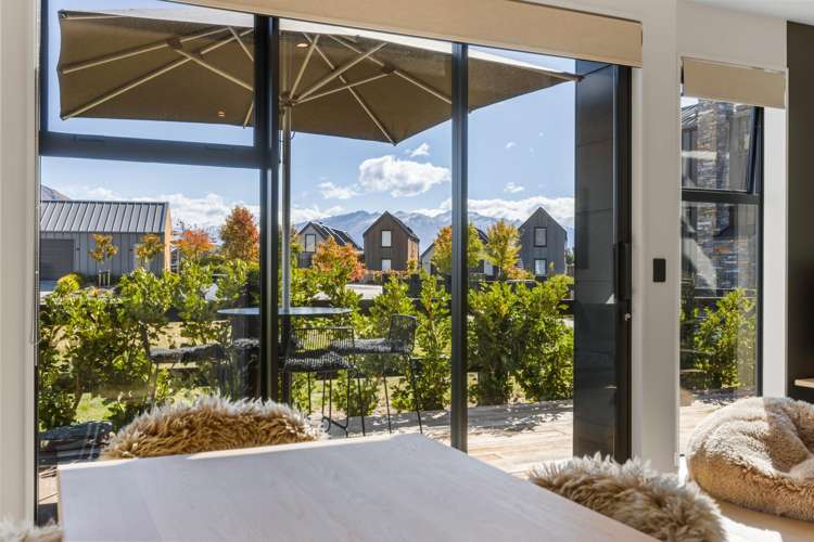 21A Deans Drive Wanaka_10