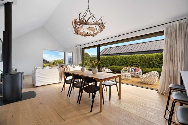 1 Wanderer Lane Jacks Point_11