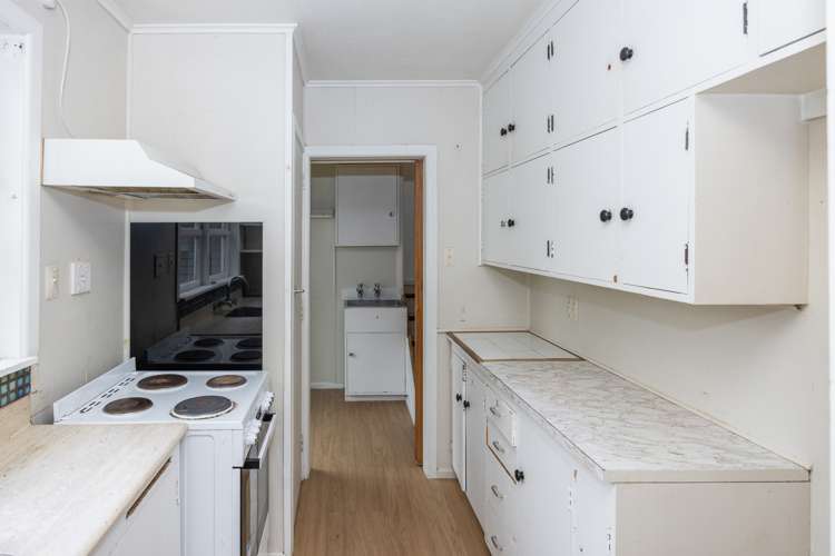 16 Leeds Street Silverdale_14