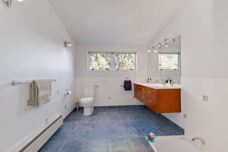 64 Barters Road Templeton_16