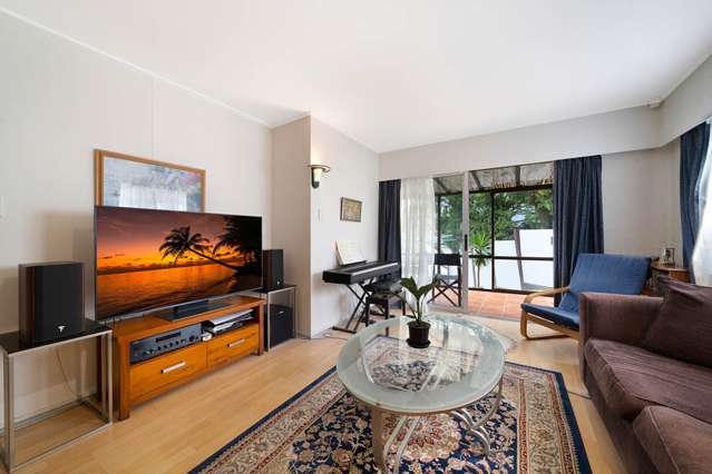 3/293B Hillsborough Road Hillsborough_3