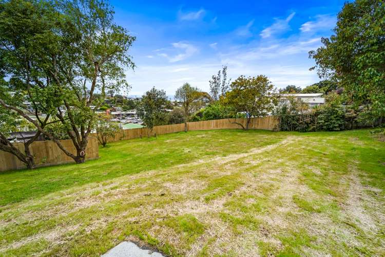 8a Cedar Terrace Stanmore Bay_3