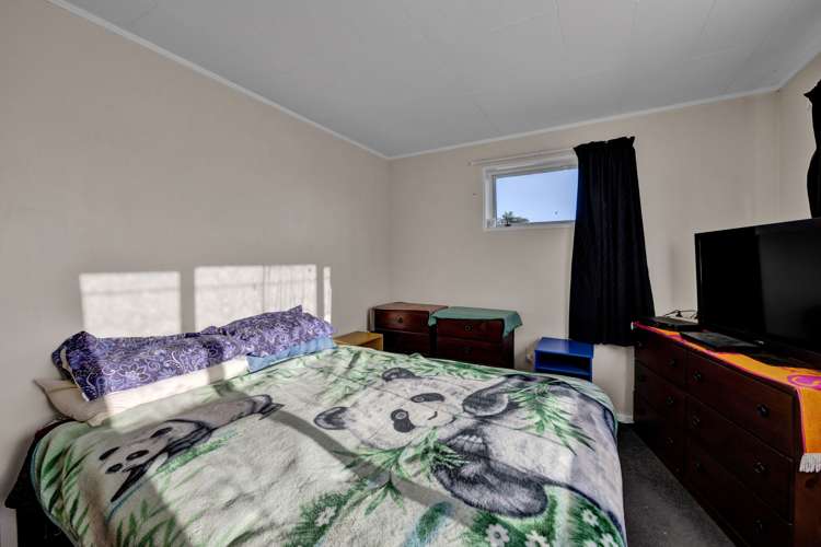 88 South Road Manaia_7