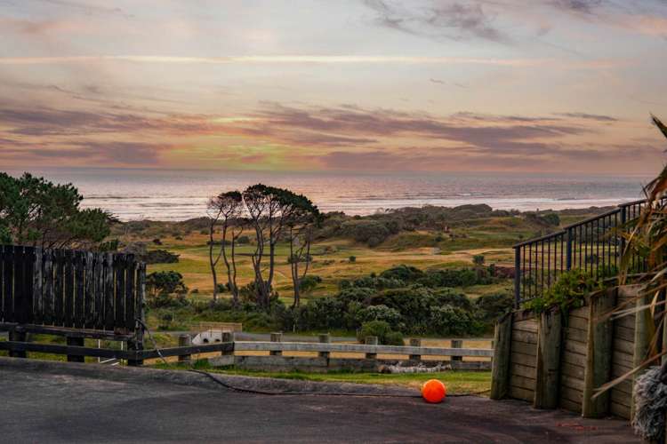 381 Motutara Road Muriwai_9