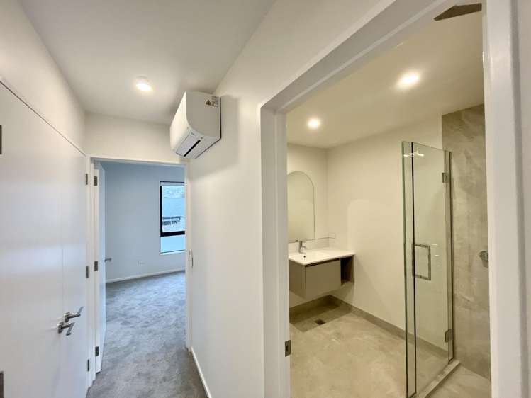 5/2 Deloraine Street Somerfield_10